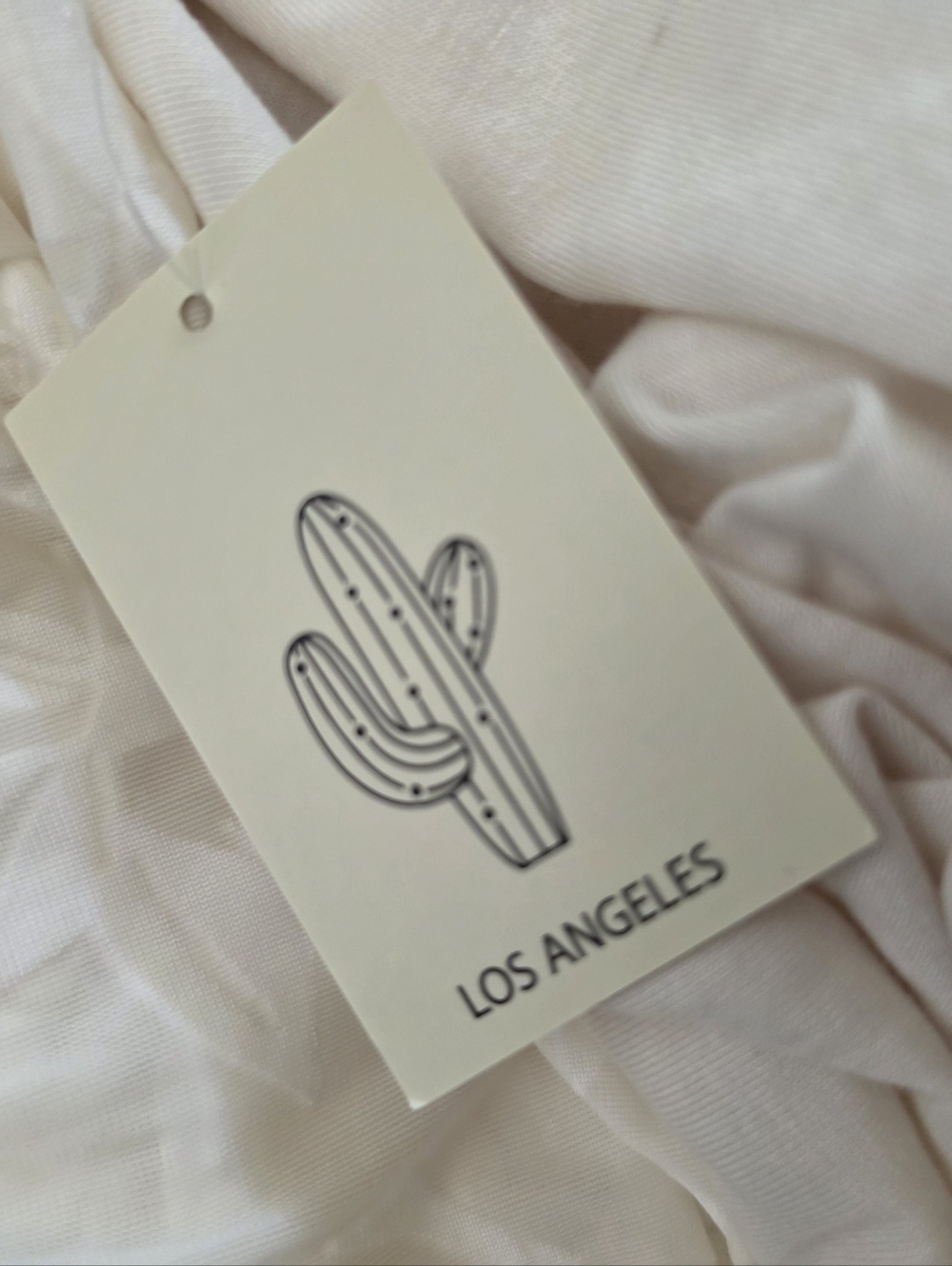 Women's Catus And Pearl Cream Floral Lace Overlay Top Size Medium NWT - Picture 5 of 5